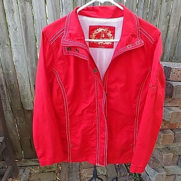 2/$20 Red Scooter Jacket w/White Stitching Size M - Picture 1 of 6